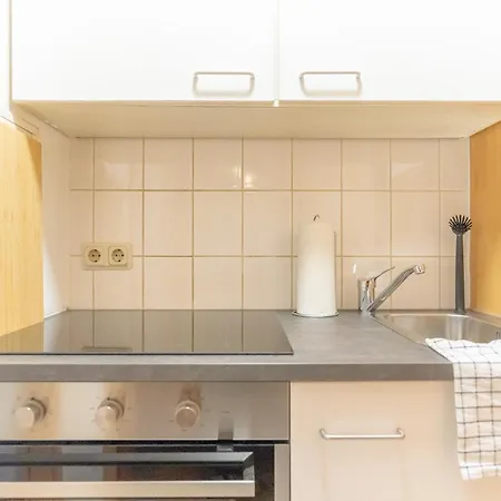 -mrliving- Moderne Im Pohlheim-hausen, Einzelbetten, Smart-tv, Kueche -ph01, Ph02- *