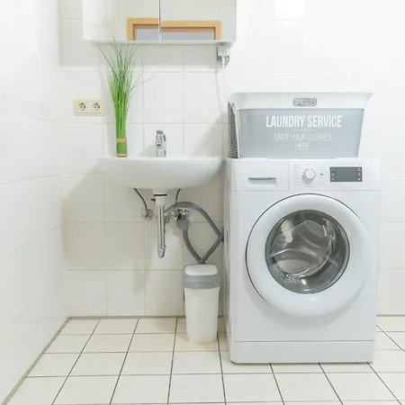 -mrliving- Moderne Im Pohlheim-hausen, Einzelbetten, Smart-tv, Kueche -ph01, Ph02- Apartment *